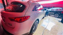 انفنتي QX70